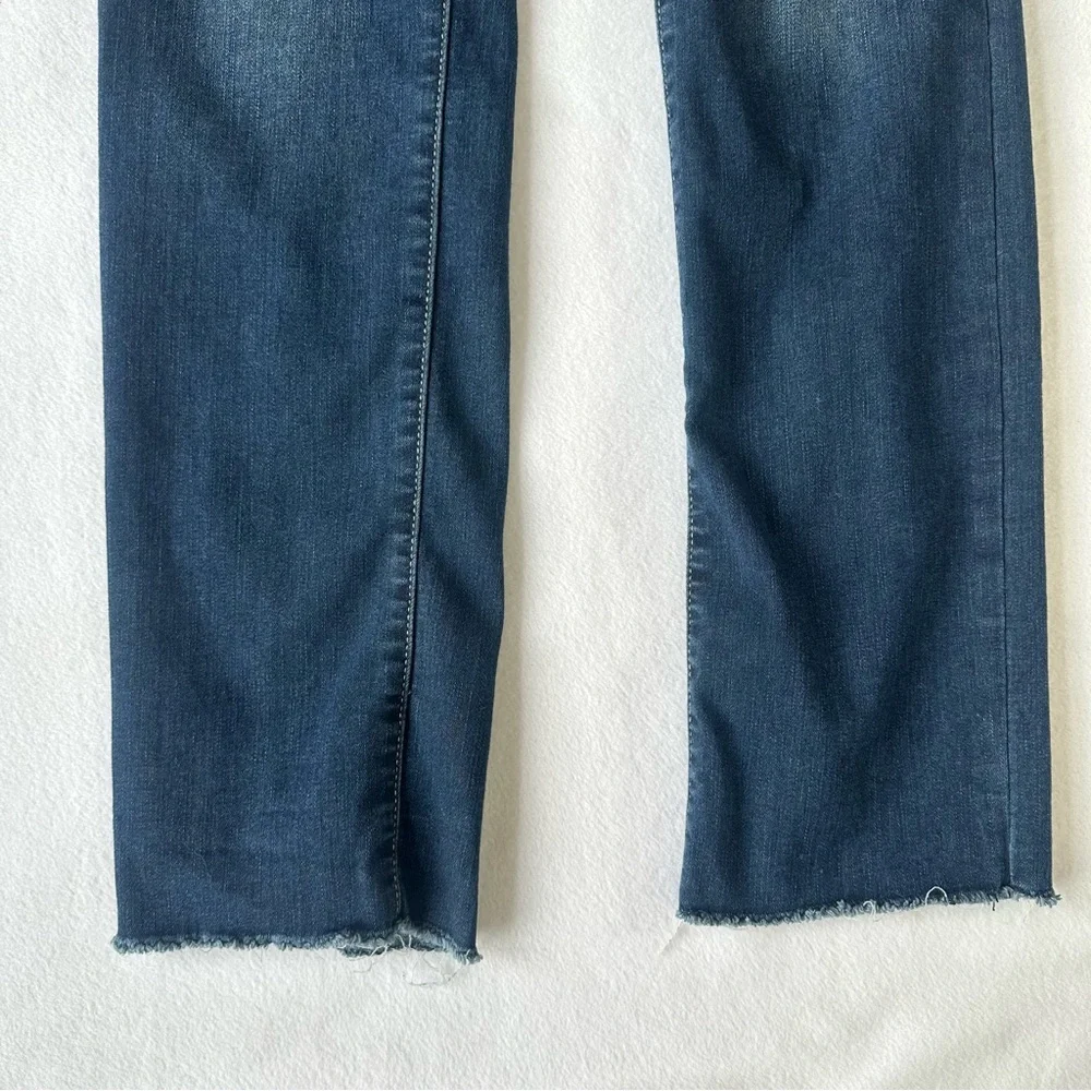 Judy Blue Distressed Straight Jeans Medium Wash Womens Size 13/31 - Picture 11 of 11